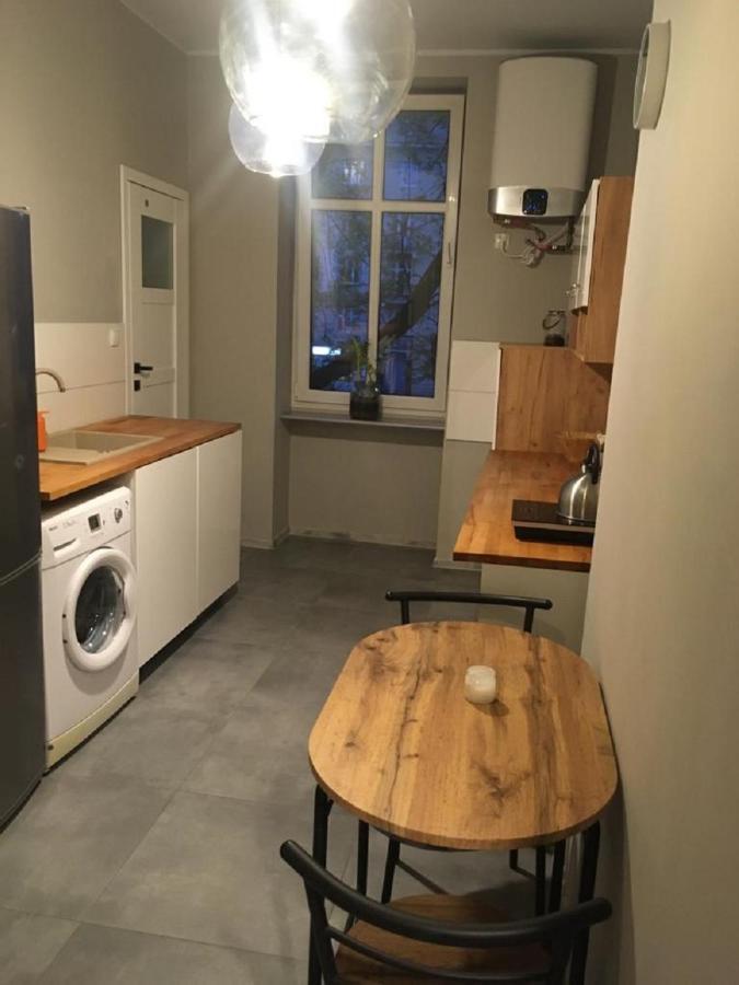 Ferienwohnung Secret Apartament 4 Posen Exterior foto